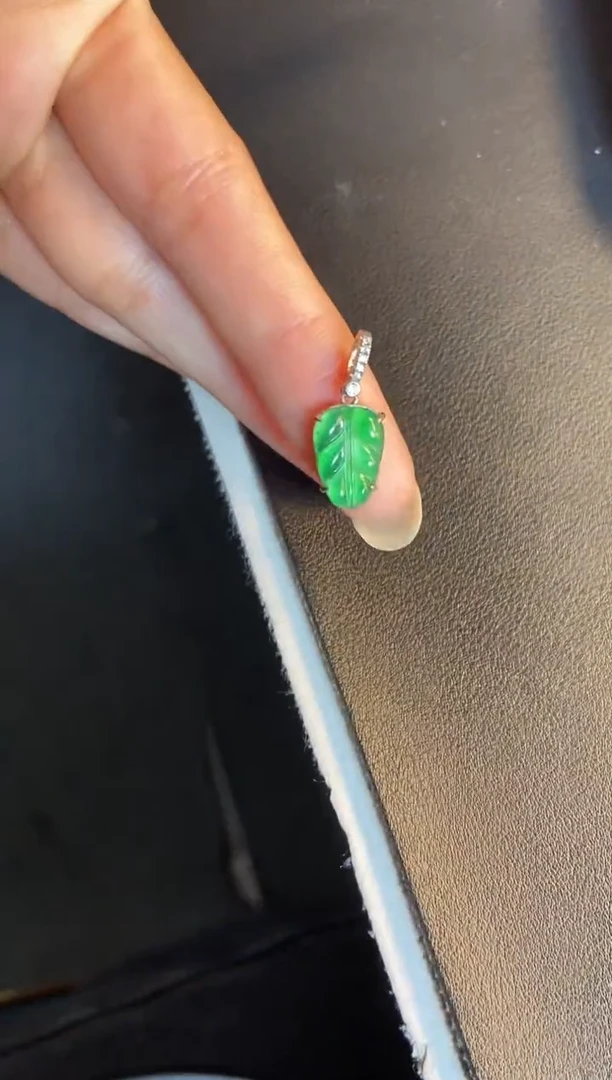 吊坠(不含链)银S925镶嵌翡翠1