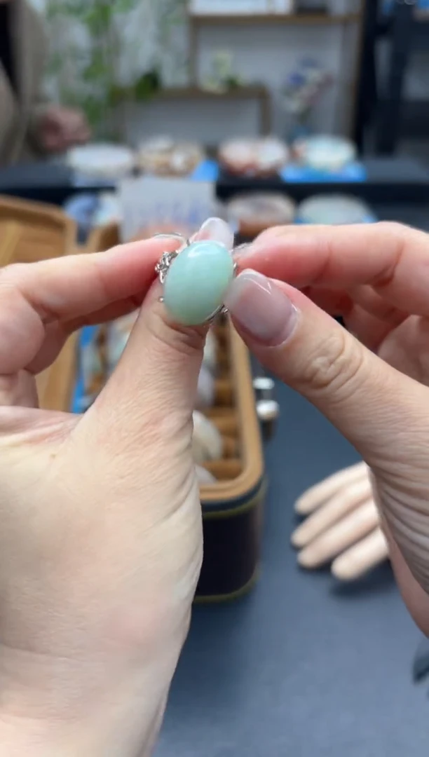 【闪购商品】石英质玉戒指未镶嵌C160