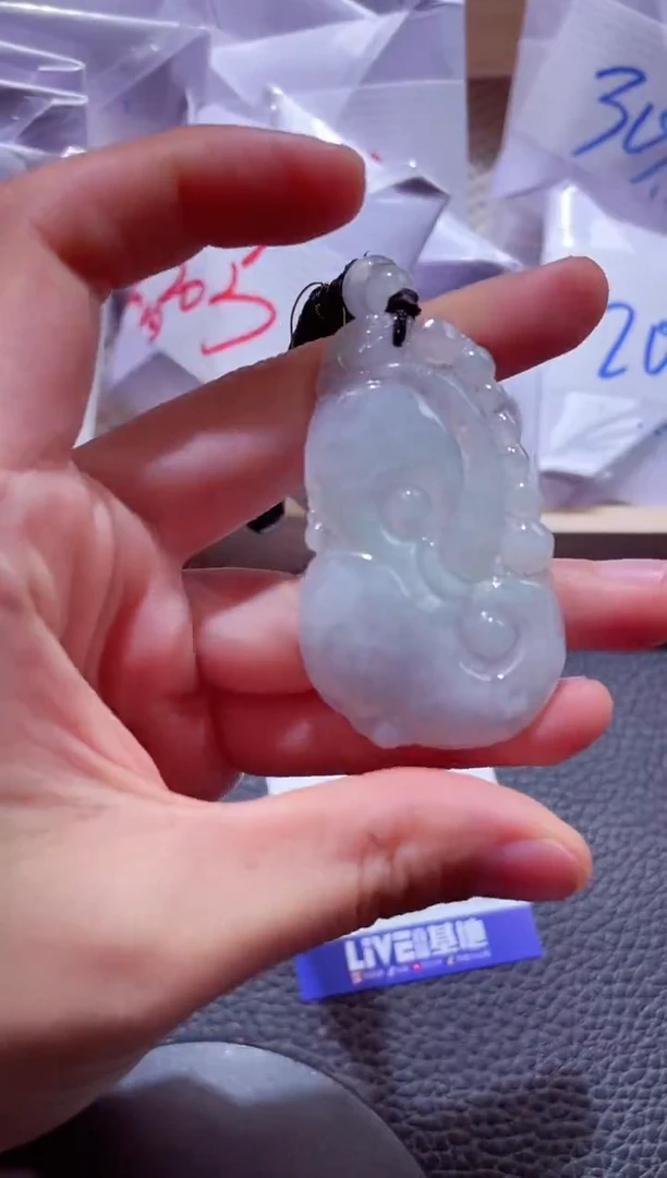 颈饰未镶嵌翡翠00007367