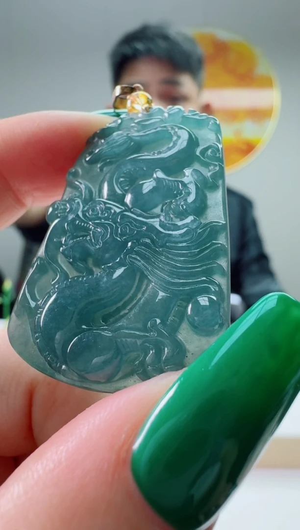 翡翠未镶嵌颈饰多样性随机发其一