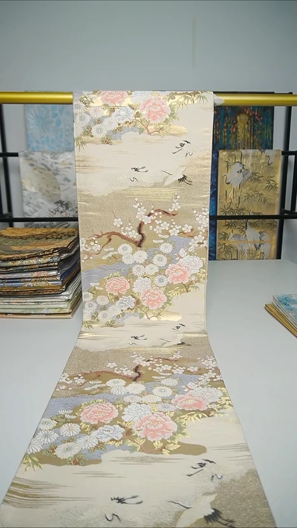 织绣西镇织46仙鹤花卉