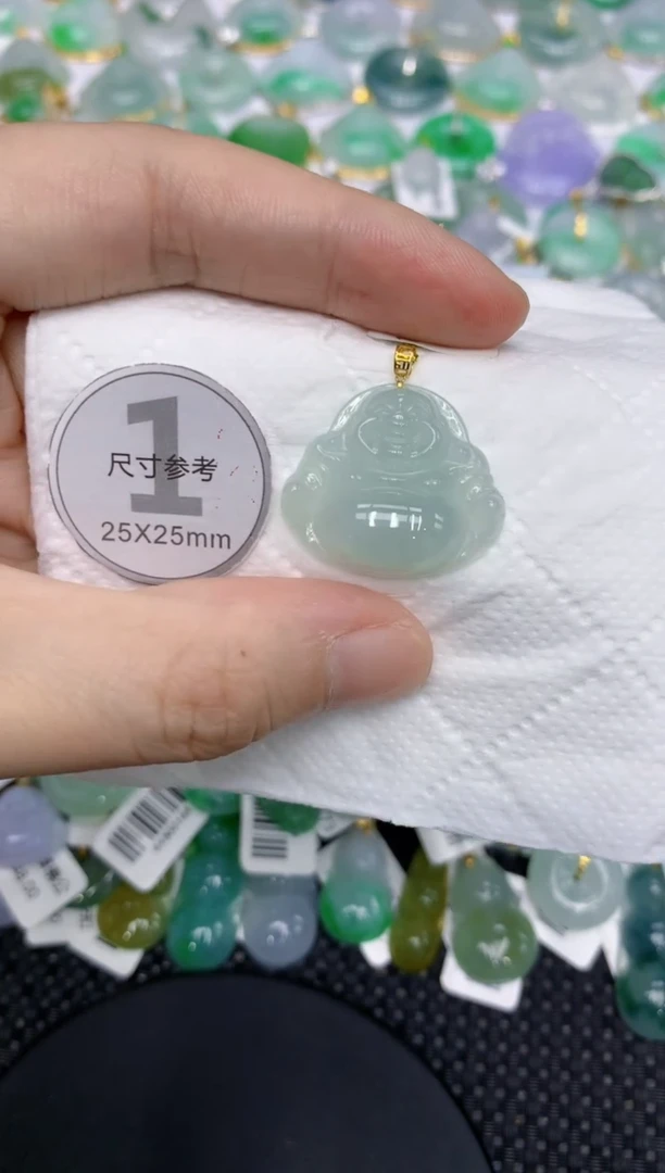 颈饰18K金镶嵌翡翠1111111