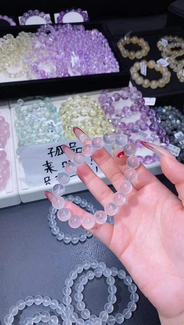 【闪购商品】水晶手链未镶嵌216.18奶白晶手串 多样性发其一