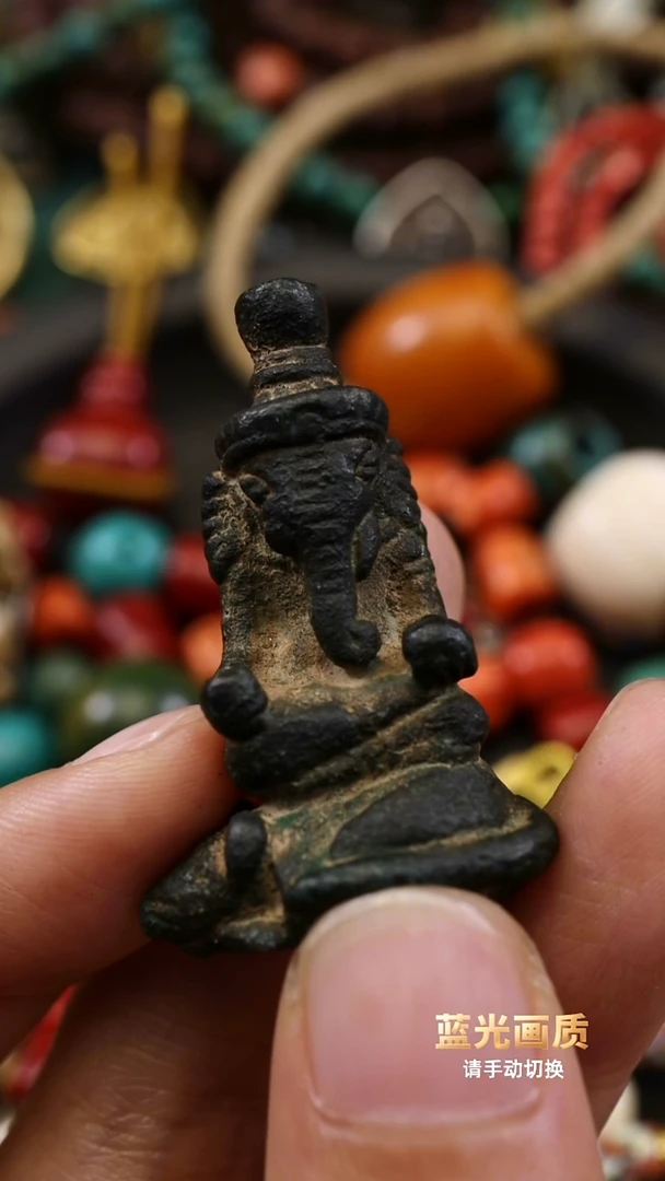 老天铁造像。。。。。