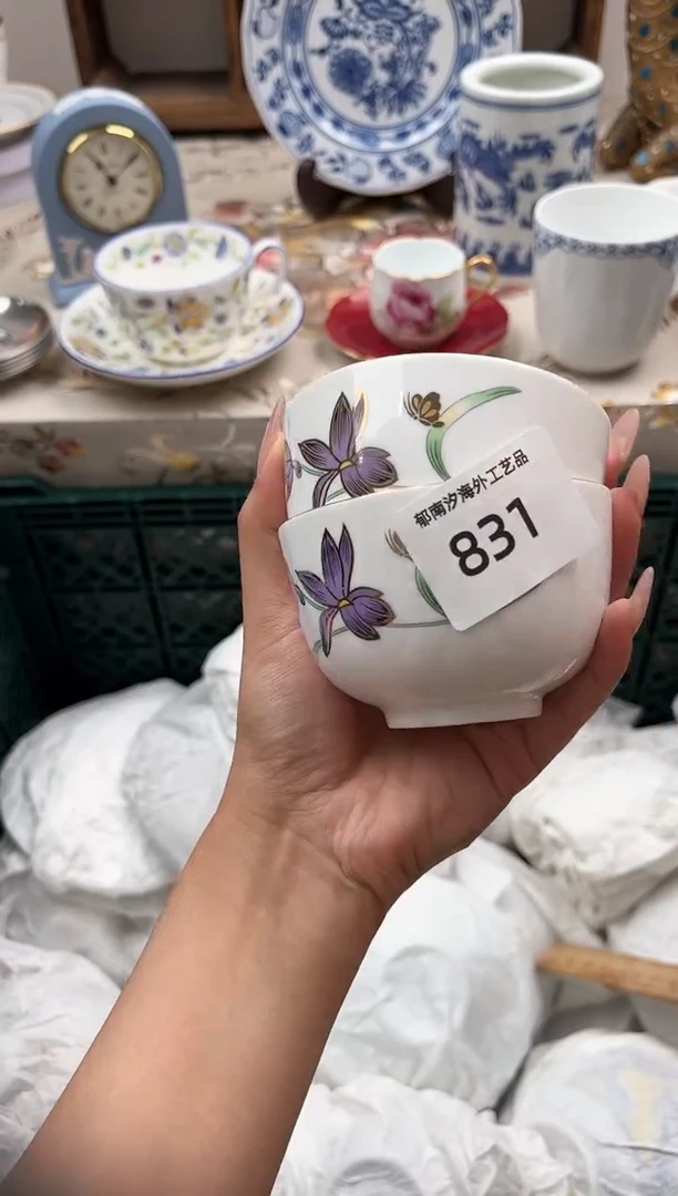 瓷片L****?J         831