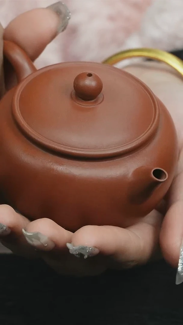 【闪购商品】紫砂茶壶朱泥光素箭流苹果