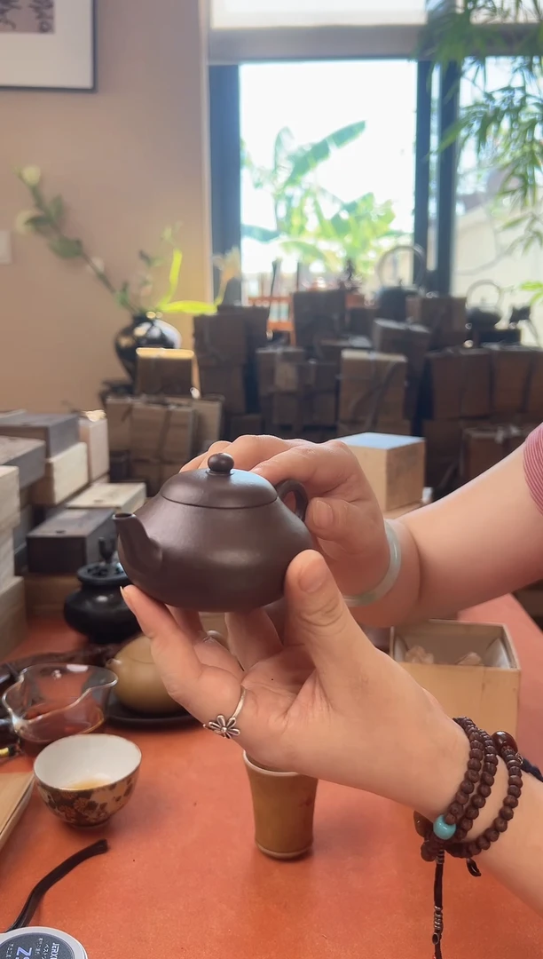 张*僧一个紫砂壶哈哈哈哈