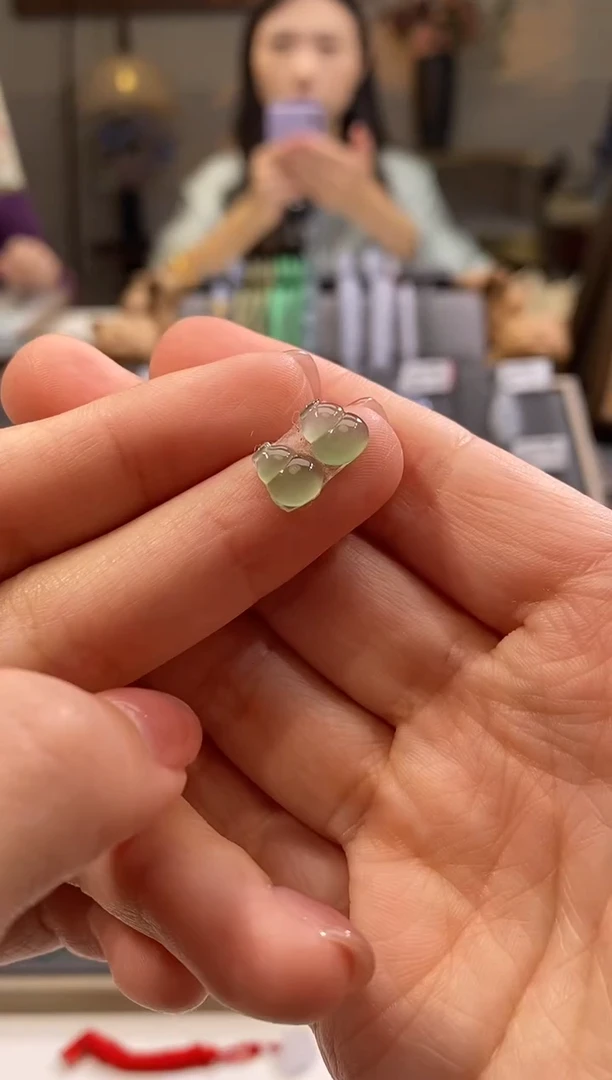 颈饰未镶嵌翡翠葫芦