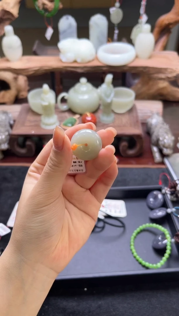 【闪购商品】和田玉吊坠未镶嵌且末青白 平安扣S 822367