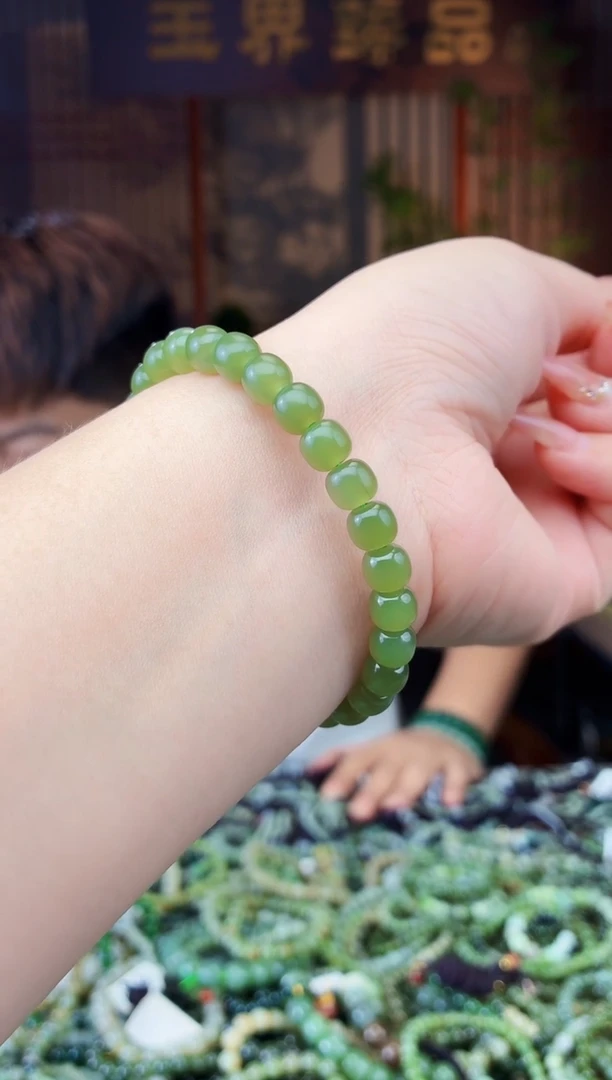 和田玉未镶嵌颈饰拍一发一