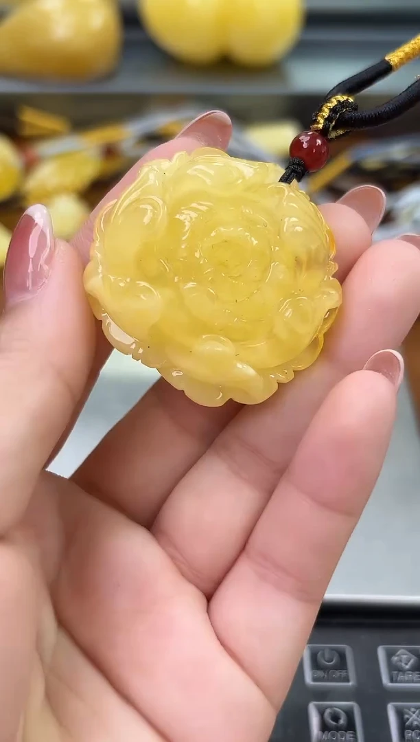 未镶嵌蜜蜡裸石琥珀蜜蜡吊坠