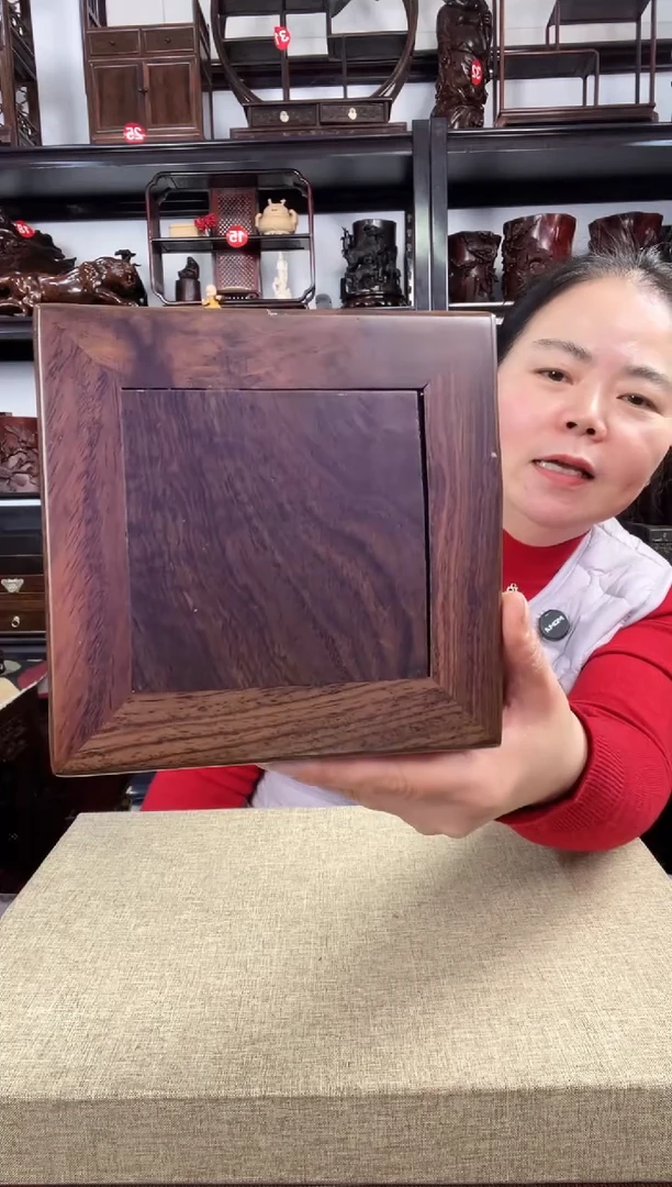 木李****）377老李红木工艺品