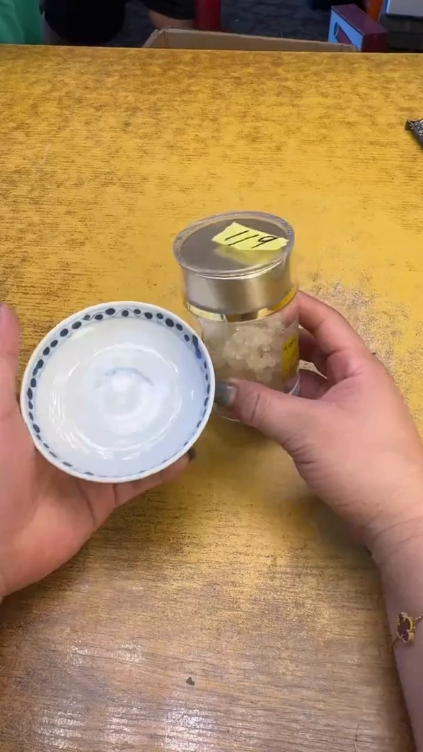 瓷器瓷器瑕疵瑕疵119雪燕碗