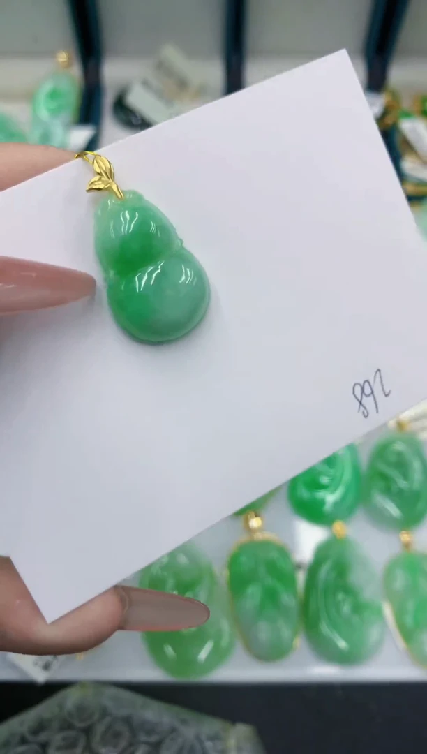 颈饰未镶嵌翡翠111111