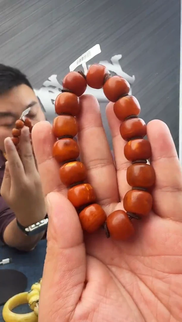 蜜蜡未镶嵌珠宝奇石假一罚十32，15.9多样性发其一