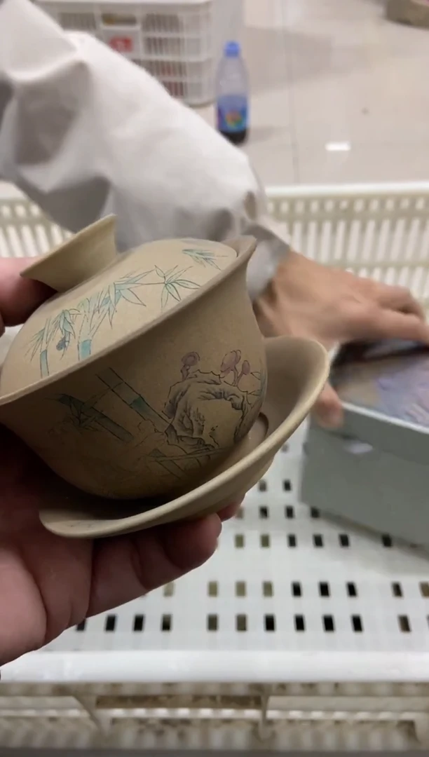 杯子瓷无运费险有瑕疵的摄影的产品有使用过的痕迹有点脏介意勿拍