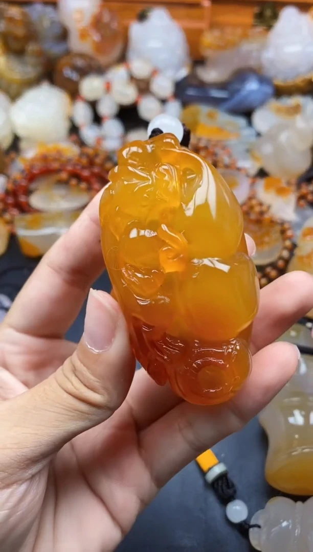 未镶嵌1玛瑙/玉髓青**风ll