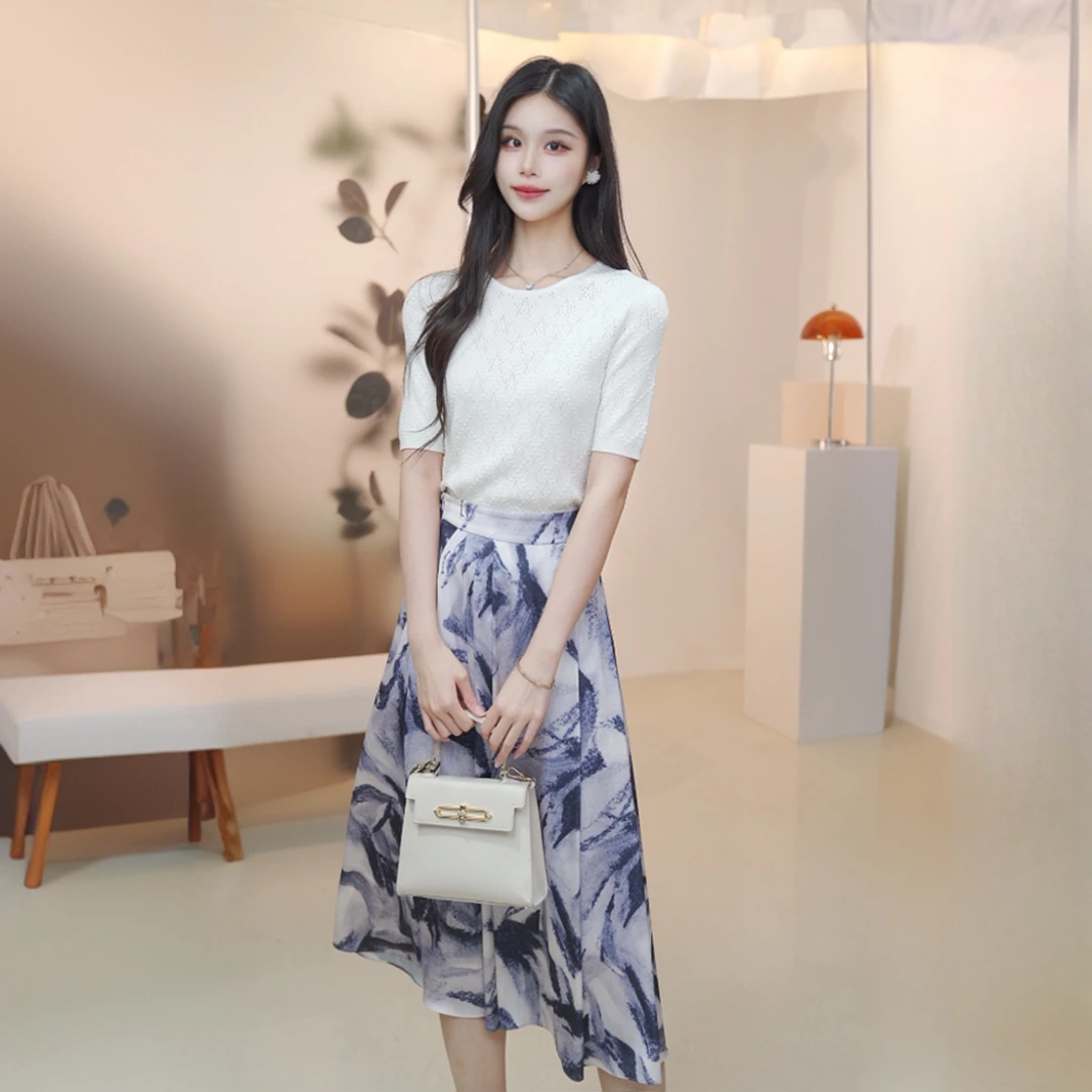 赢智尚2025新款奶油白针织衫女碎花半裙时尚春夏套装女ZB-ZZ00443