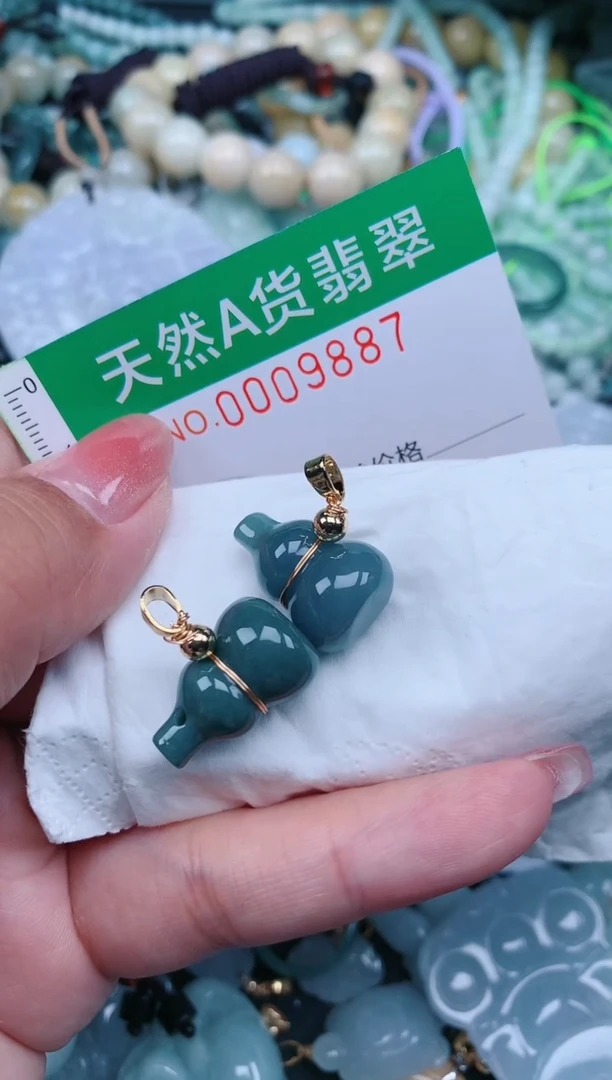 【闪购商品】翡翠颈饰未镶嵌.0009887