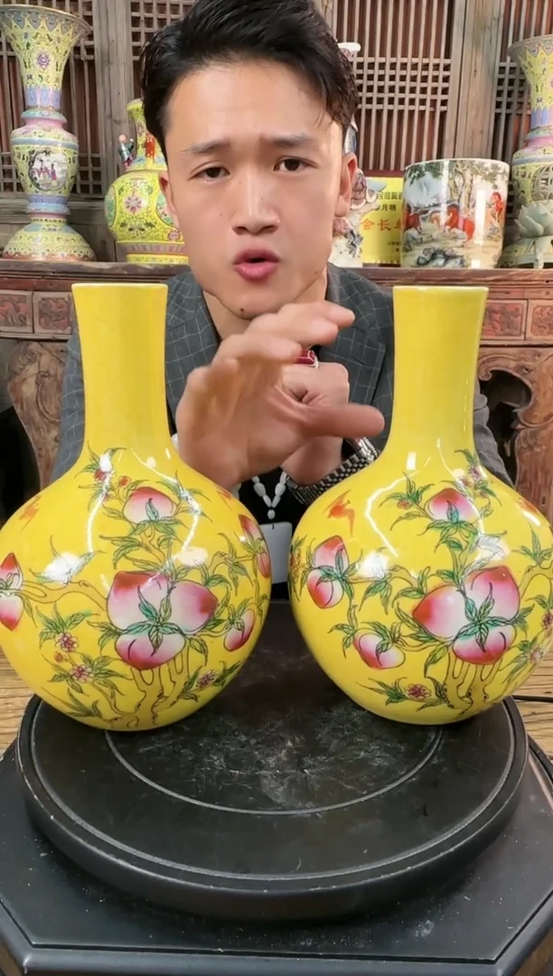 【闪购商品】摆件陶瓷 摆件 粉彩寿桃 天球瓶一对