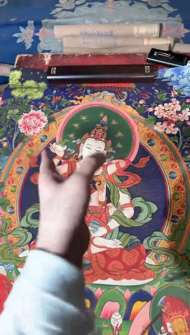 卷轴画龙妹的唐卡tk16138