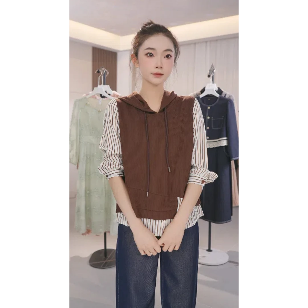 X条纹拼接卫衣女春季新款时髦洋气显瘦遮肉宽松连帽假两件上衣