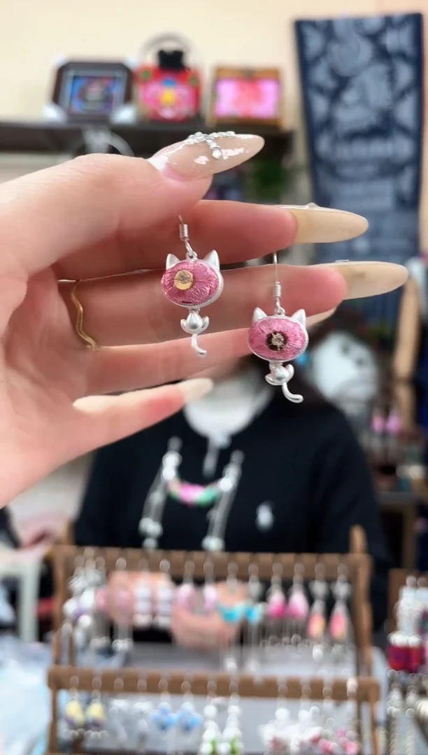 织绣民族风非遗老绣苗银饰品118