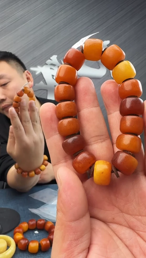 蜜蜡未镶嵌珠宝奇石假一罚十微瑕33，15多样性发其一