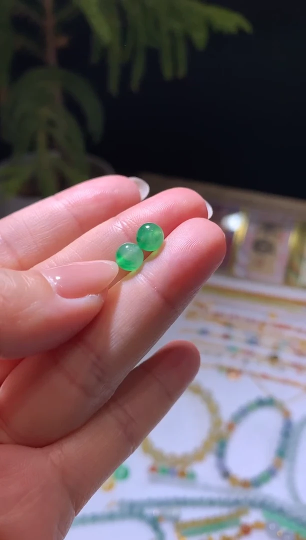 未镶嵌定制翡翠6+多样性发货一件发货珠子13800