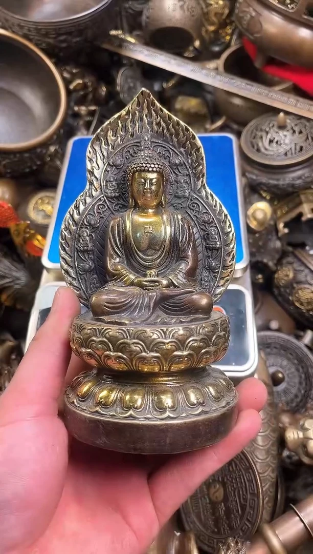 精美铜器点击下单