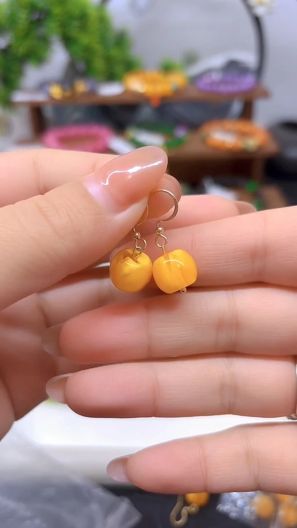 蜜蜡14K金镶嵌耳饰E01