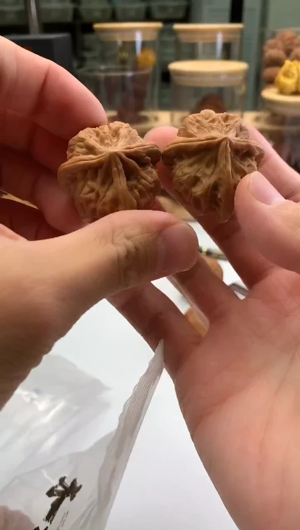 把件文玩核桃697玉禧三棱