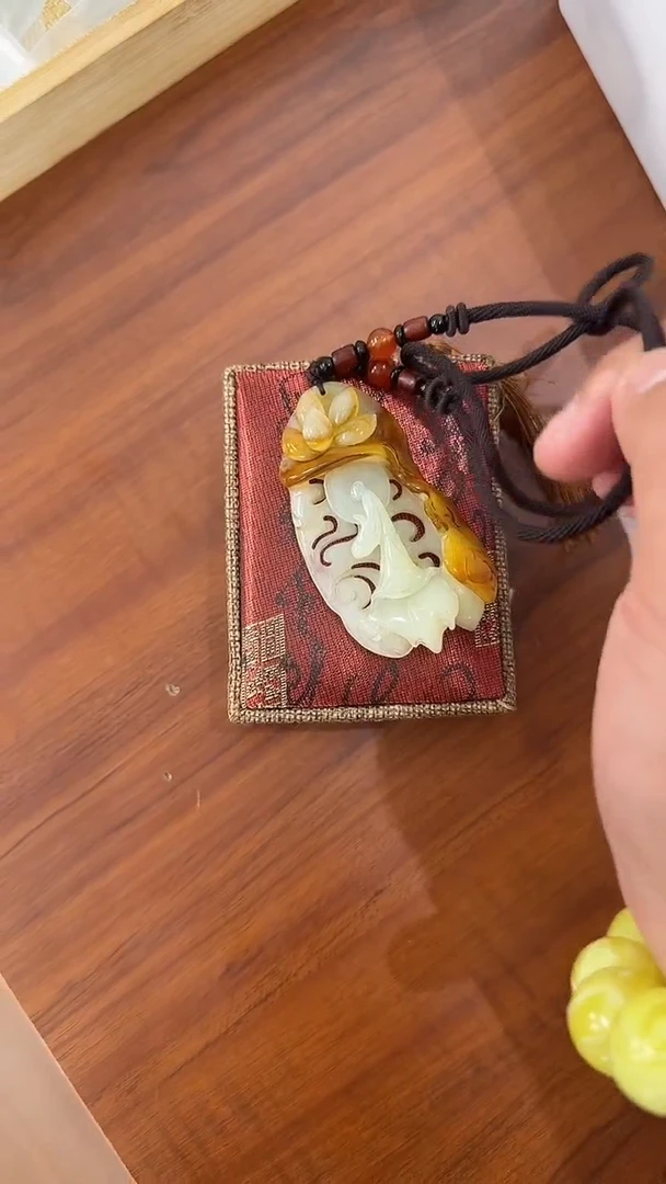 蛇纹石玉未镶嵌岫玉岫玉