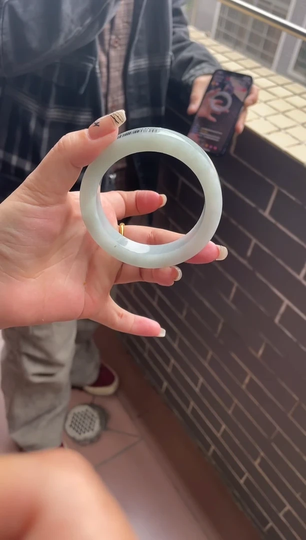 【闪购商品】定制翡翠手镯未镶嵌手镯DDQ/发一件