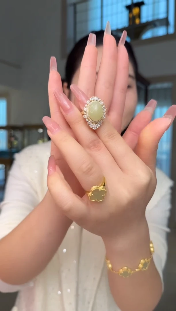 未镶嵌戒指和田玉闪购一件双戴戒指
