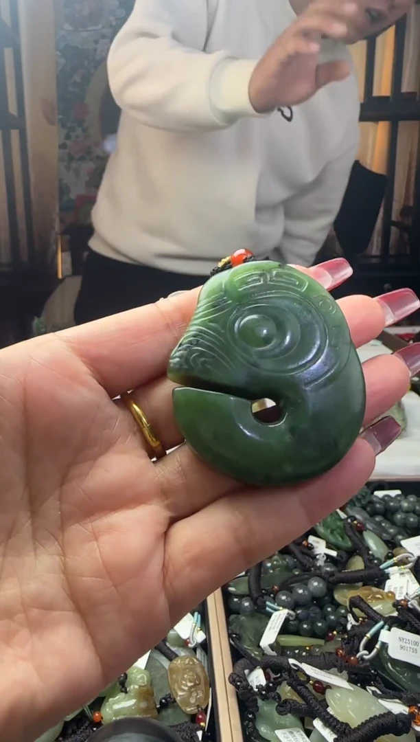 颈饰未镶嵌和田玉和田玉吊坠58