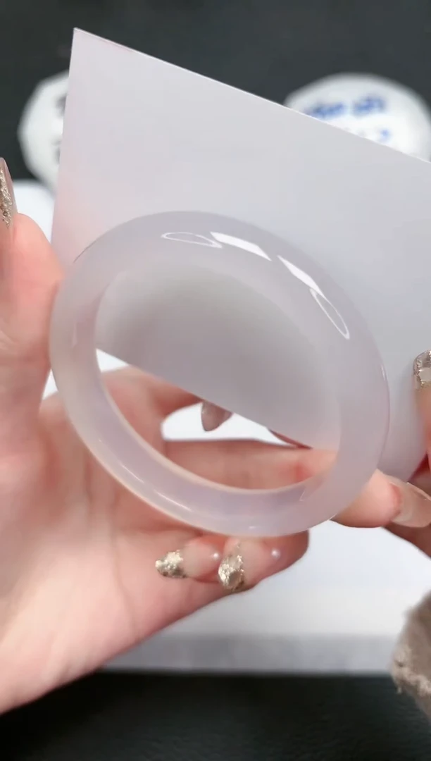 【闪购商品】石英质玉手镯未镶嵌88-55.8