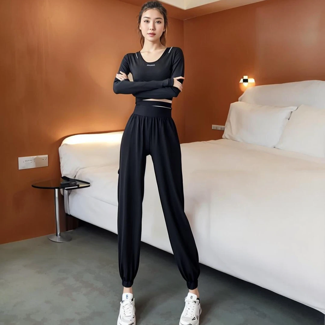 跑步运动套装女2025新款瑜伽上衣晨跑服时尚健身衣防晒速干休闲裤