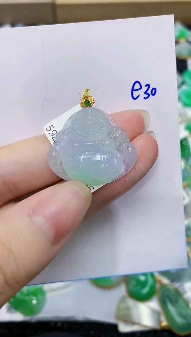 翡翠18K金镶嵌颈饰111111111