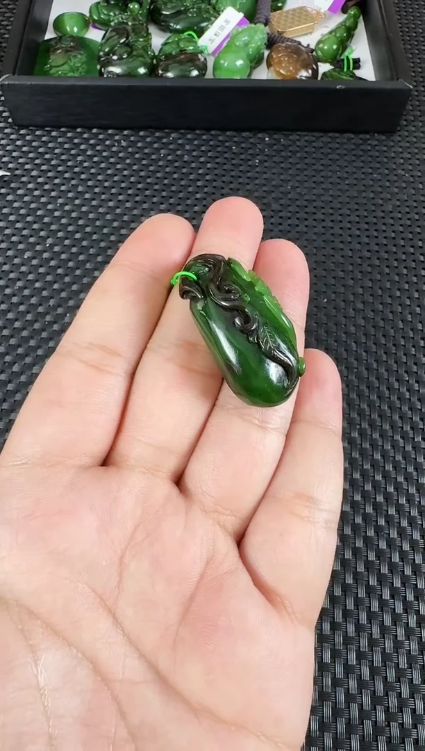【闪购商品】和田玉（碧玉）吊坠未镶嵌福气长远