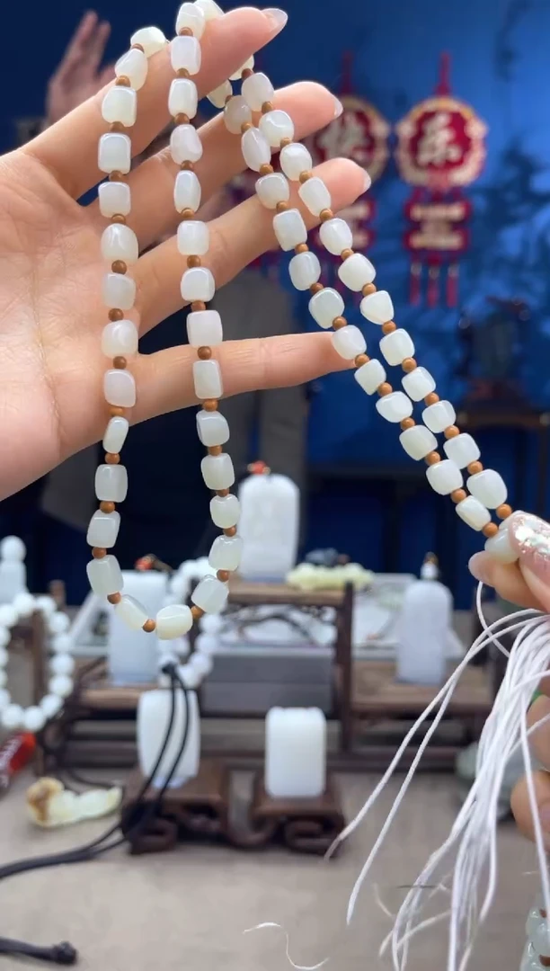 【闪购商品】和田玉颈饰未镶嵌1