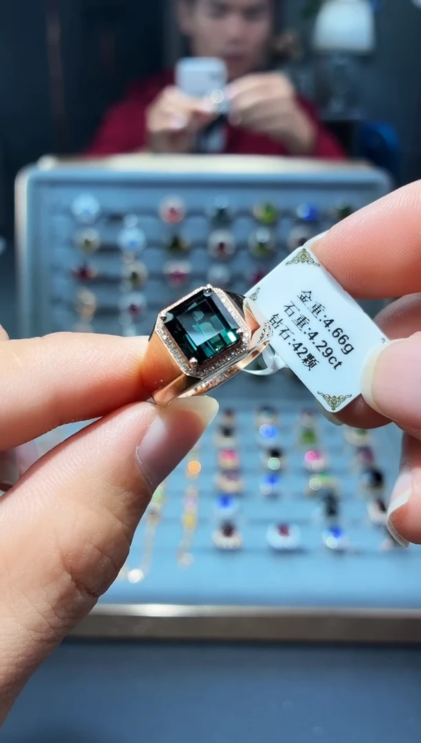 18K金镶嵌戒指碧玺4.29.