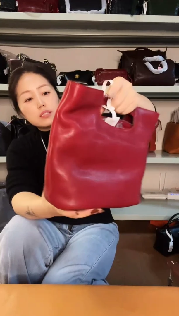 牛皮（革）高端订制时尚百搭女士手提斜跨包