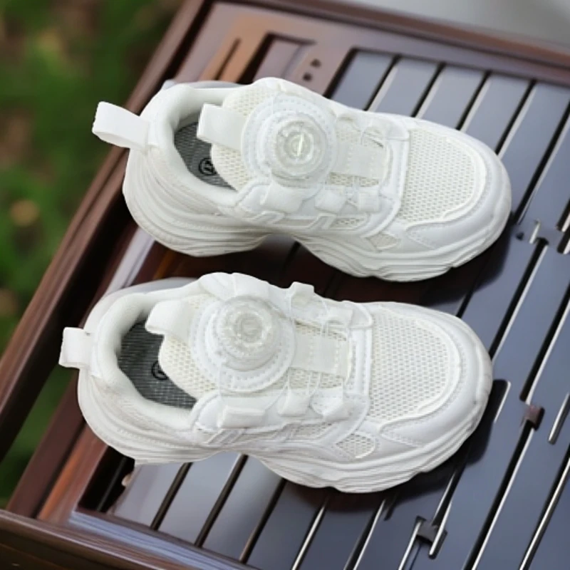 儿童小白鞋夏季透气网面休闲运动鞋子