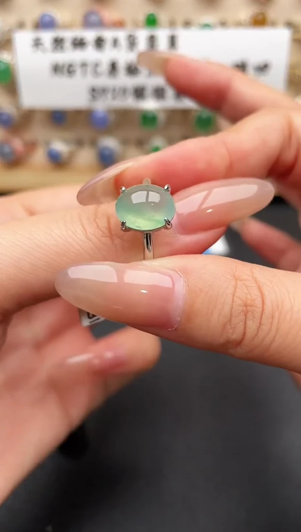 银S925镶嵌戒指翡翠一物一证一礼盒