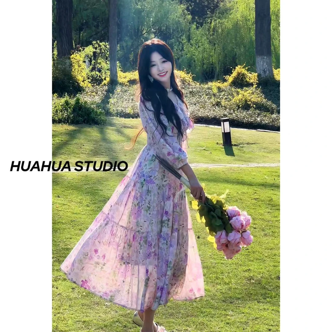 【梦幻花园】气质连衣裙春季2025新款女装V领收腰显瘦