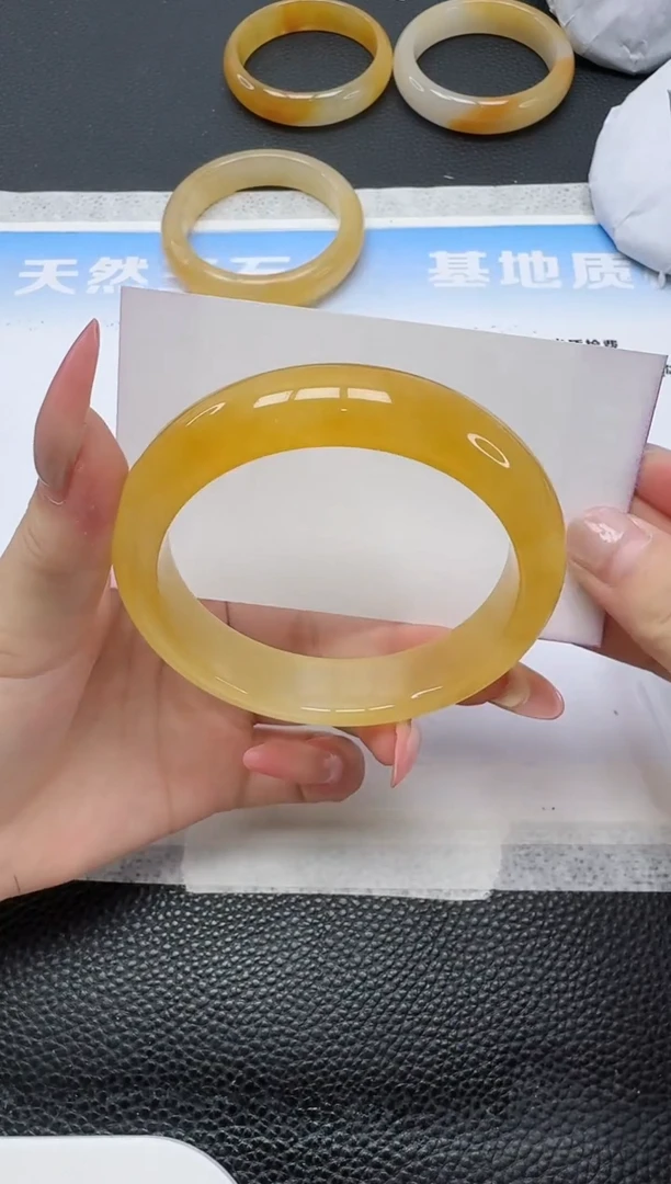 石英质玉手镯未镶嵌302