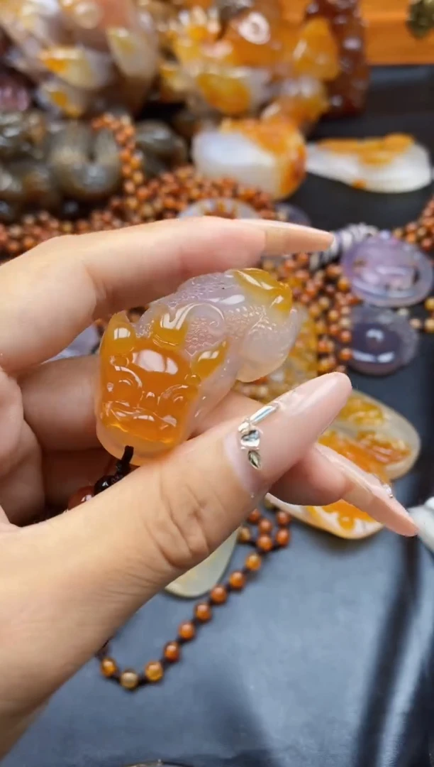 玛瑙/玉髓颈饰未镶嵌ll