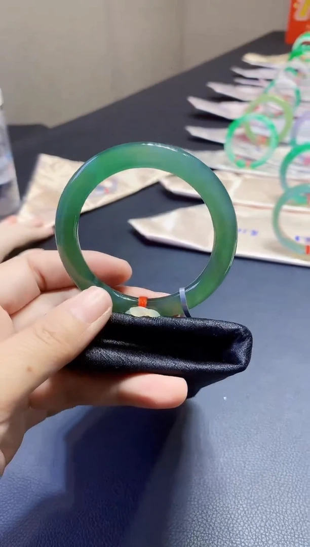 未镶嵌手镯翡翠翡翠手镯圈口52.7-t54