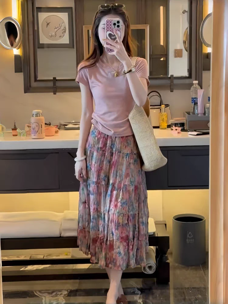 巨好看的夏装套装女2025新款温柔风时尚短袖T恤碎花半身裙两件套